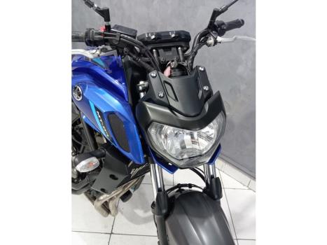 YAMAHA MT-07 700 ABS, Foto 6