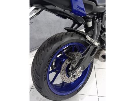 YAMAHA MT-07 700 ABS, Foto 8
