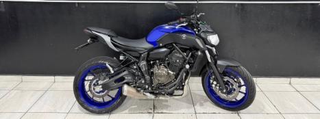 YAMAHA MT-07 700 ABS, Foto 1