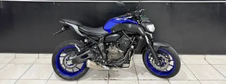 YAMAHA MT-07 700 ABS, Foto 12