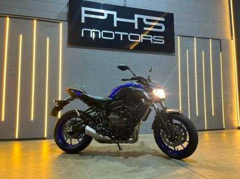 YAMAHA MT-07 700 ABS, Foto 20