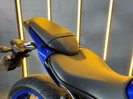 YAMAHA MT-07 700 ABS, Foto 13