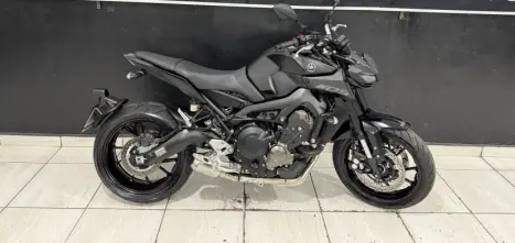 YAMAHA MT-09 850 ABS, Foto 5