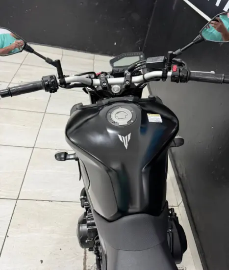 YAMAHA MT-09 850 ABS, Foto 7
