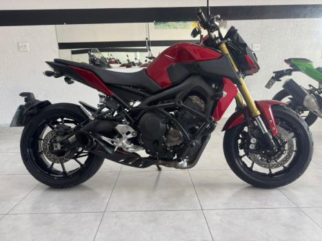 YAMAHA MT-09 850 ABS, Foto 10