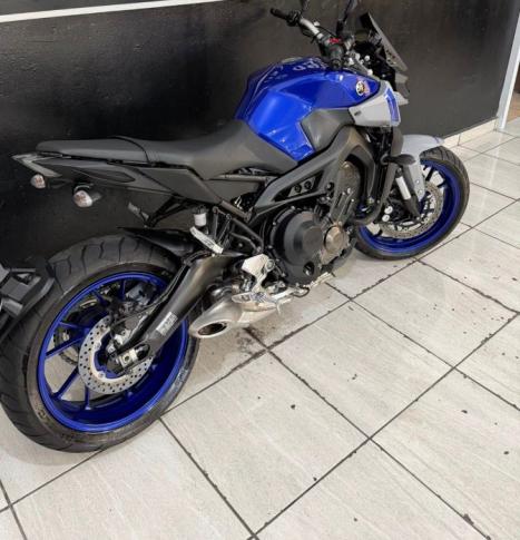 YAMAHA MT-09 Tracer GT 900 , Foto 2