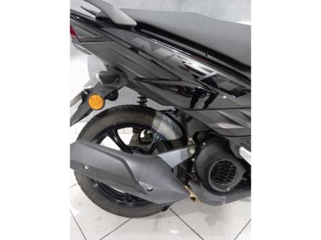 YAMAHA Neo UBS 125 , Foto 6