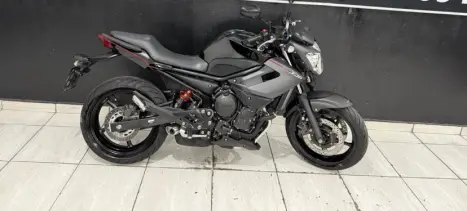 YAMAHA XJ6 600 N, Foto 3