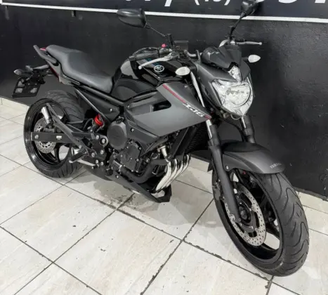 YAMAHA XJ6 600 N, Foto 4