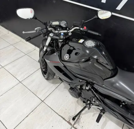 YAMAHA XJ6 600 N, Foto 7