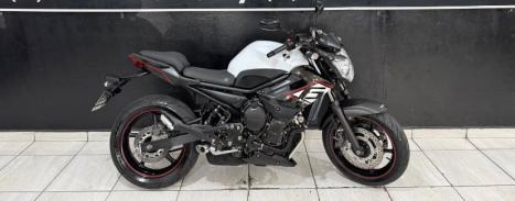 YAMAHA XJ6 600 N, Foto 1