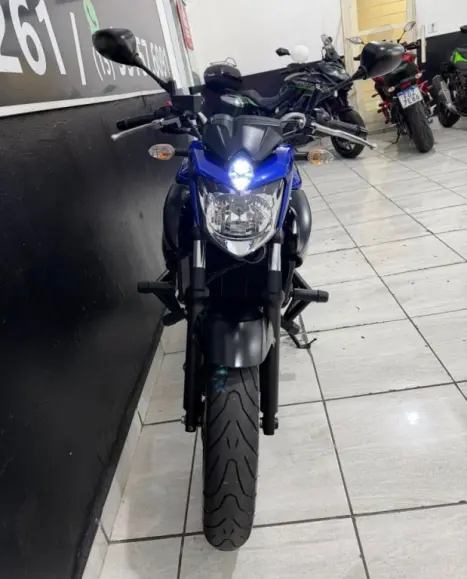 YAMAHA XJ6 600 SP, Foto 10