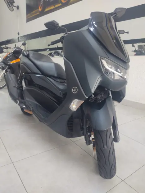 YAMAHA XMax 160 , Foto 4