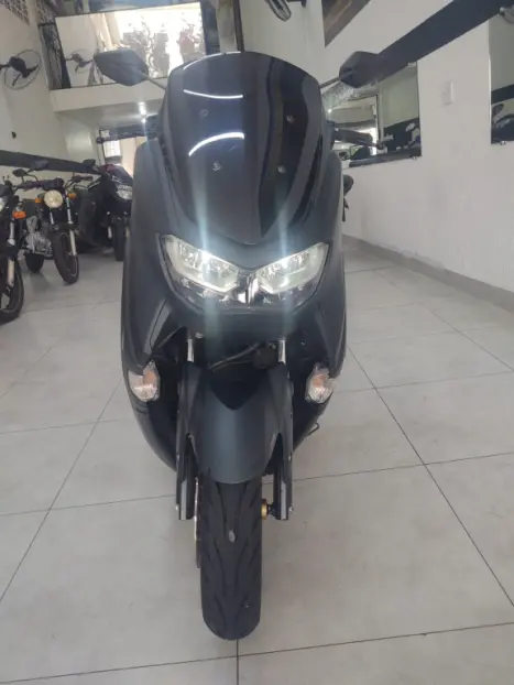 YAMAHA XMax 160 , Foto 5