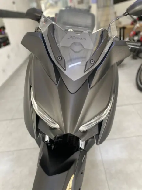 YAMAHA Xmax 250 , Foto 9