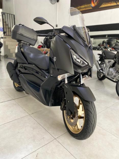 YAMAHA XMax 250 , Foto 2