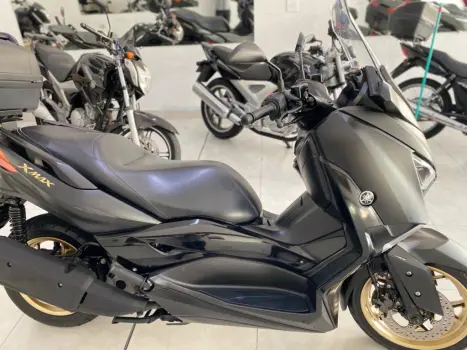 YAMAHA XMax 250 , Foto 4