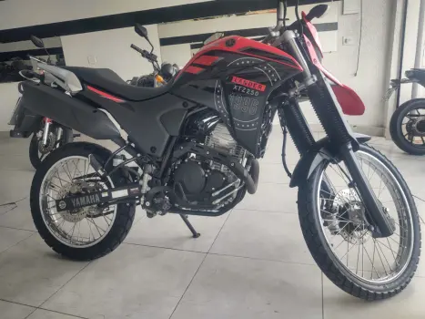 YAMAHA XTZ 250 LANDER, Foto 11