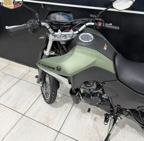 YAMAHA XTZ 250 LANDER, Foto 10