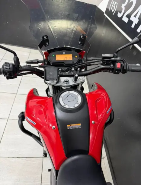 YAMAHA XTZ 250 LANDER, Foto 7