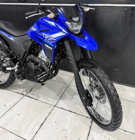 YAMAHA XTZ 250 LANDER, Foto 4