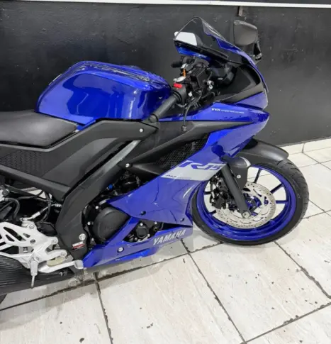 YAMAHA YZF R15 150 ABS, Foto 11