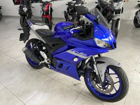 YAMAHA YZF R3 320 ABS, Foto 9