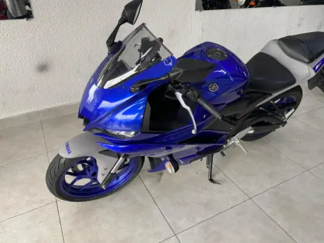 YAMAHA YZF R3 320 ABS, Foto 11