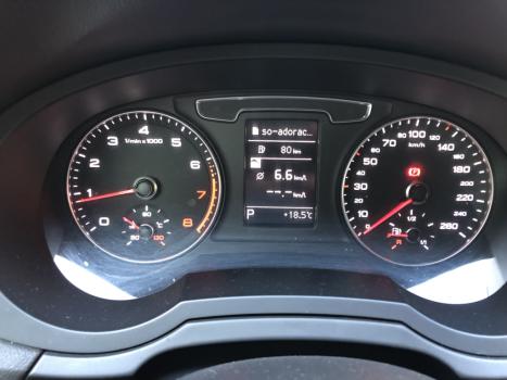 AUDI Q3 1.4 4P TFSI AMBIENTE S-TRONIC AUTOMTICO, Foto 10