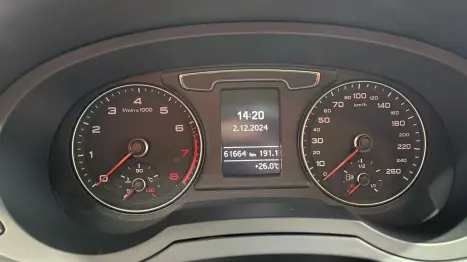 AUDI Q3 1.4 4P TFSI ATTRACTION S-TRONIC AUTOMTICO, Foto 5