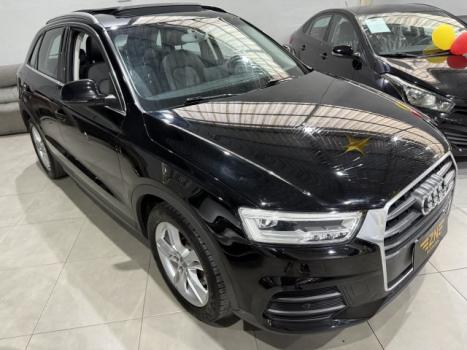 AUDI Q3 2.0 4P TFSI AMBIENTE QUATTRO S-TRONIC AUTOMTICO, Foto 2