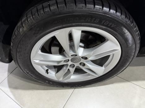 AUDI Q3 2.0 4P TFSI AMBIENTE QUATTRO S-TRONIC AUTOMTICO, Foto 10