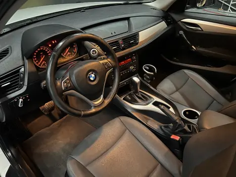 BMW X1 2.0 16V 4P 18I S DRIVE AUTOMTICO, Foto 13