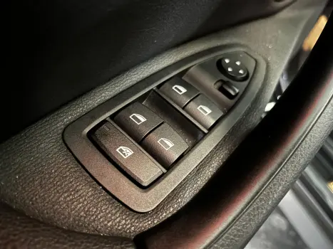 BMW X1 2.0 16V 4P SDRIVE 20I ACTIVEFLEX TURBO AUTOMÁTICO, Foto 22
