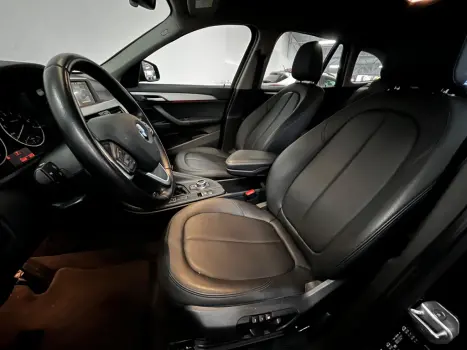 BMW X1 2.0 16V 4P SDRIVE 20I ACTIVEFLEX TURBO AUTOMÁTICO, Foto 24