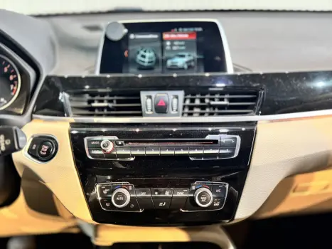 BMW X1 2.0 16V 4P SDRIVE 20I ACTIVEFLEX TURBO AUTOMTICO, Foto 13