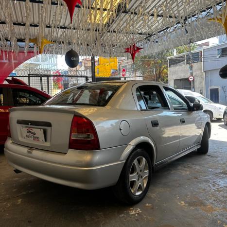 CHEVROLET Astra Sedan 1.8 4P GL, Foto 4