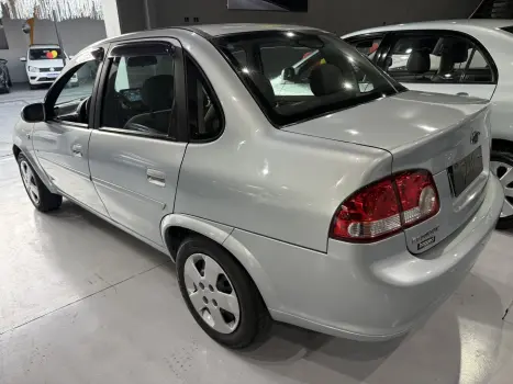CHEVROLET Classic Sedan 1.0 4P VHCE FLEX LS, Foto 4