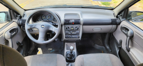 CHEVROLET Classic Sedan 1.0 4P VHCE FLEX LS, Foto 8