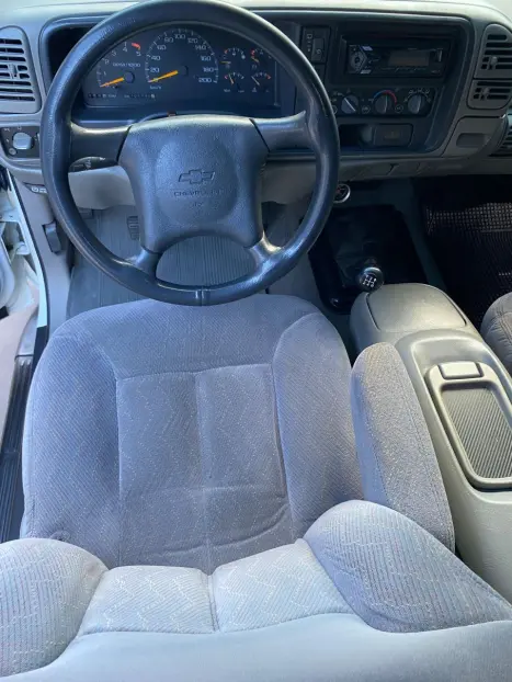 CHEVROLET Grand Blazer 4.1 18V 4P DLX, Foto 9