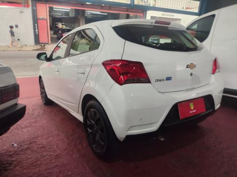 CHEVROLET Onix Hatch 1.4 4P FLEX LT AUTOMTICO, Foto 3
