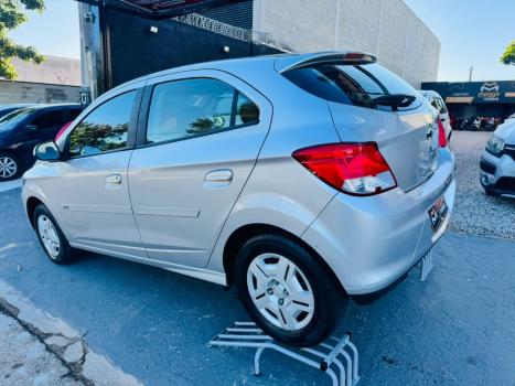 CHEVROLET Onix Hatch 1.0 4P FLEX LT, Foto 8