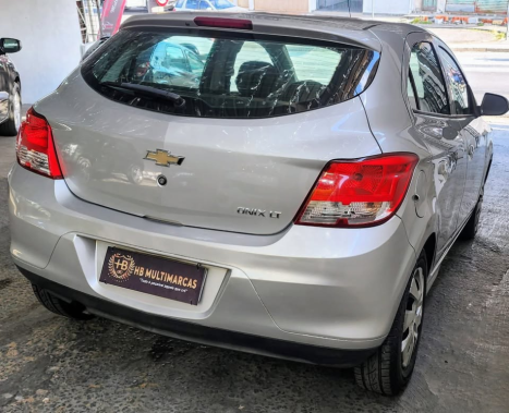CHEVROLET Onix Hatch 1.0 12V 4P FLEX LT, Foto 4