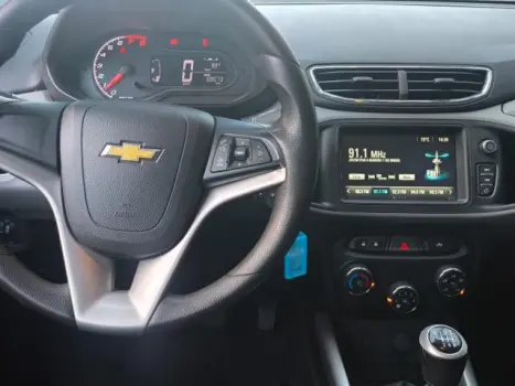 CHEVROLET Onix Hatch 1.4 4P FLEX LT, Foto 4