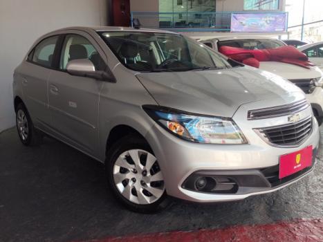 CHEVROLET Onix Hatch 1.4 4P FLEX LT, Foto 2