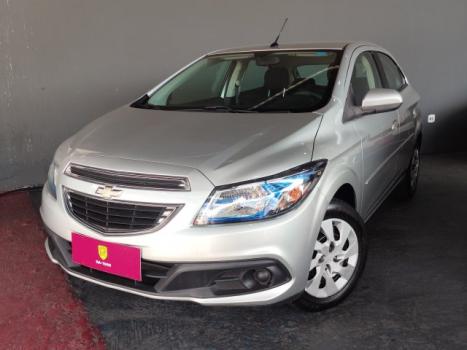 CHEVROLET Onix Hatch 1.4 4P FLEX LT, Foto 3