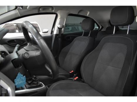 CHEVROLET Onix Hatch 1.4 4P FLEX LT, Foto 5