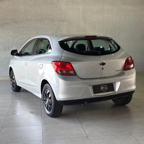 CHEVROLET Onix Hatch 1.0 4P FLEX LT, Foto 2