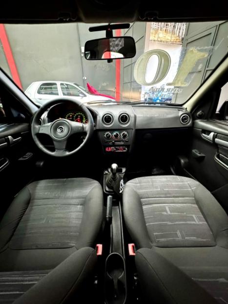 CHEVROLET Prisma 1.4 4P MAXX FLEX, Foto 4