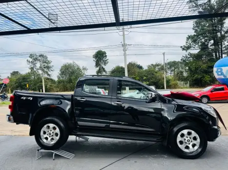CHEVROLET S10 2.8 16V LTZ CABINE DUPLA 4X4 TURBO DIESEL AUTOMTICO, Foto 4